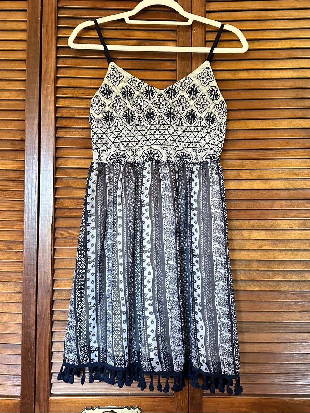 entro Navy and Cream boho Tassel Mini Summer Dress size small